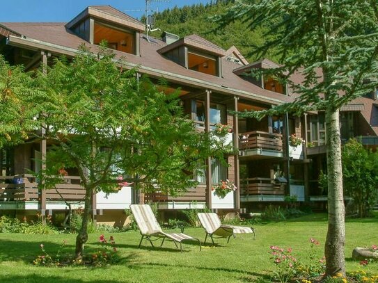 Gemütliches Hotel in idealer Ausgangslage für Motorrad fahren, Wandern, Ski, Mountainbiking und Golf