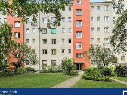 * Attraktive und vermietete 2,5 Zimmer Wohnung im Herzen von Berlin - Charlottenburg / Tiergarten *
