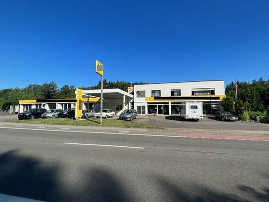 Voll ausgestattetes Autohaus mit eigener Werkstatt in guter Lage zwischen Dudweiler und Sulzbach zu vermieten!