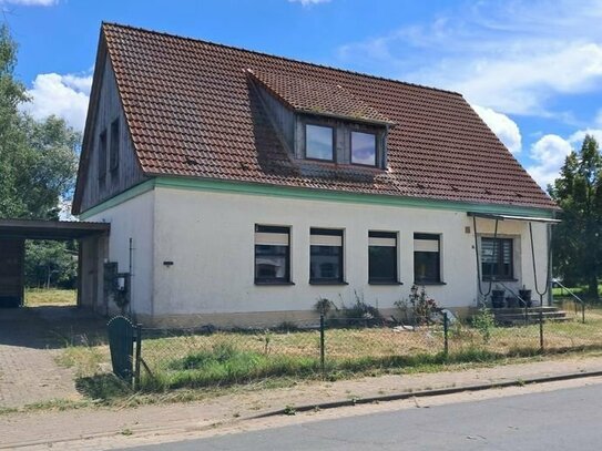 Sanierungsbedürftiges Einfamilienhaus in Groß Niendorf zu verkaufen!