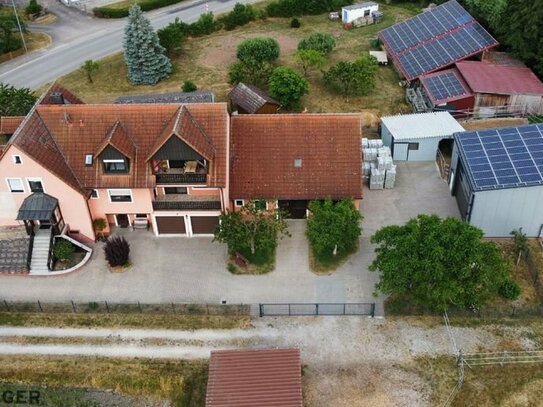 Vielseitigkeit auf einem Blick: Wohnhaus, Halle und Lagerfläche - Ein Eldorado für Handwerksbetriebe