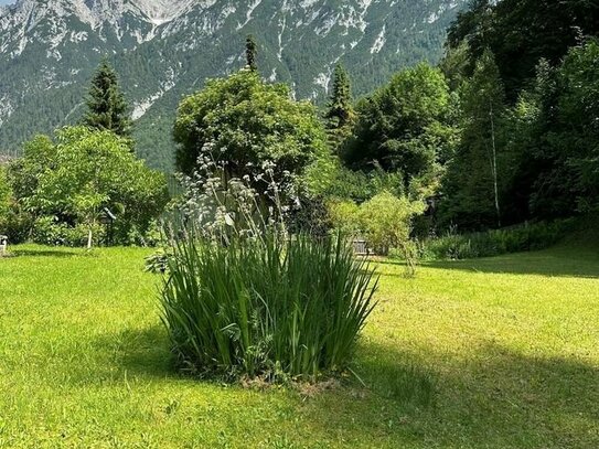 Ein besonderes Baugrundstück, um den Traum vom Eigenheim in den Alpen zu verwirklichen!