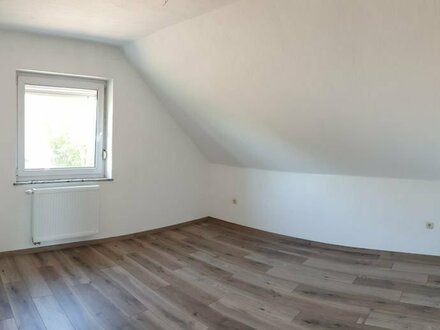 Vollständig renovierte 60m² Dachgeschosswohnung mit drei Zimmern in Bamberg