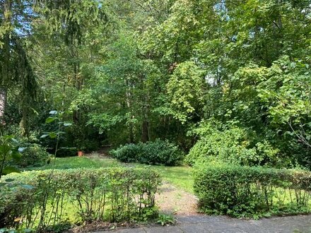 Gartengrundstück mit kleinem Holzhaus zu vermieten