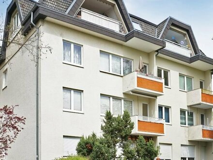 Kapitalanlage: Vermietete Eigentumswohnung in Berlin Reinickendorf 68 qm 1. OG 2 Zimmer Balkon