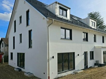 Bezugsfertige Neubau-Doppelhaushälfte inkl. Wärmepumpe in Perlach Nähe Trudering - Provisionsfrei (Haus 3)