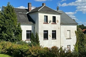 3 Familienhaus mit Anbau und Grundstück in toller Lage - MACHER GESUCHT!