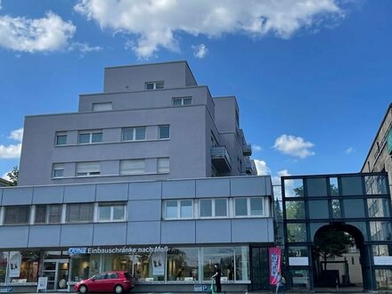 2-Zimmer-Wohnung mit Balkon und Tiefgaragenstellplatz als Kapitalanlage in RT-Zentrum