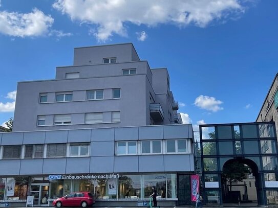 2-Zimmer-Wohnung mit Balkon und Tiefgaragenstellplatz als Kapitalanlage in RT-Zentrum