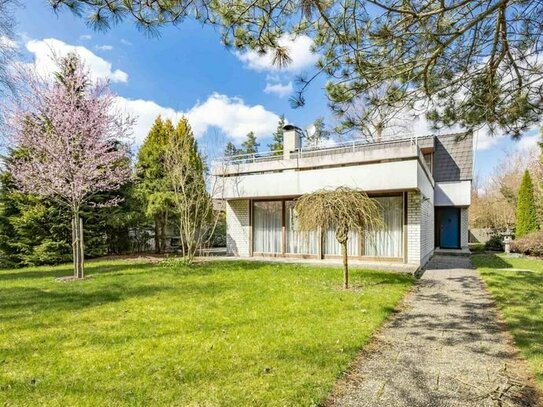 historische Stadtvilla mit Pool & Dachterrasse in absolut ruhiger Lage Waldperlach's