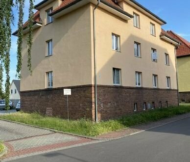 Geräumige 1-Raumwohnung in ruhiger Lage in Braunsbedra zu vermieten!