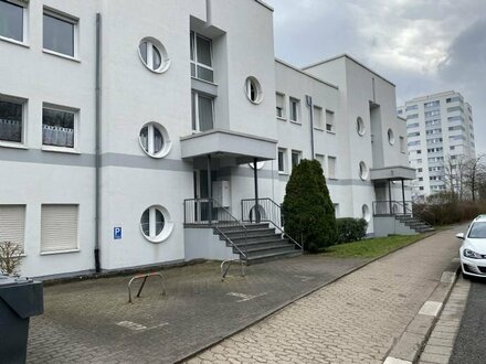 Helles 1 Zi. Appartement auf dem Eschberg für Studenten