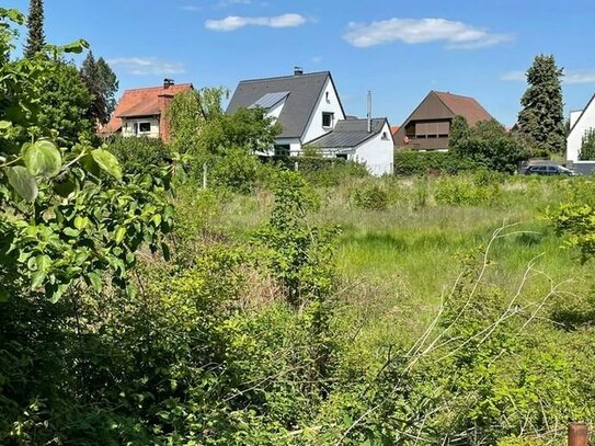 Ihr sonniges Baugrundstück ohne Käuferprovision