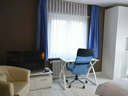 Möblierte 1-Zimmer-Wohnung mit Balkon in Hennigsdorf