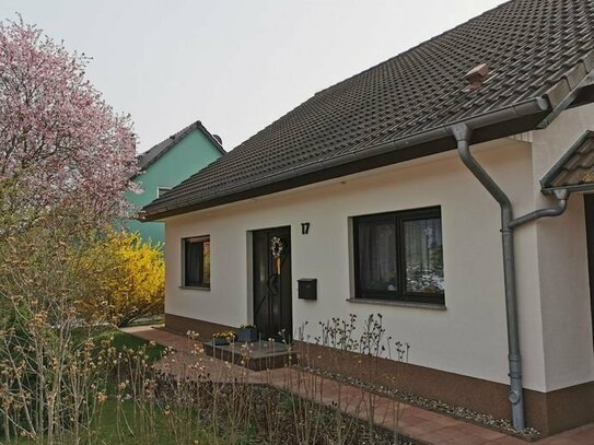 Einziehen und wohlfühlen - Einfamilienhaus in Markendorf