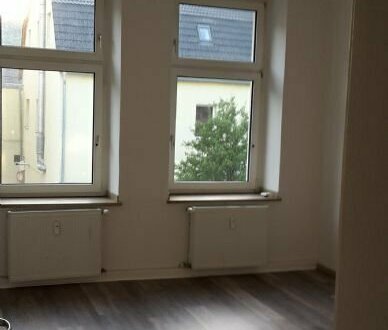 *NEU* 75m², drei Zimmer Wohnung im 3.OG mit Balkon