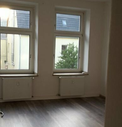 *NEU* 75m², drei Zimmer Wohnung im 3.OG mit Balkon