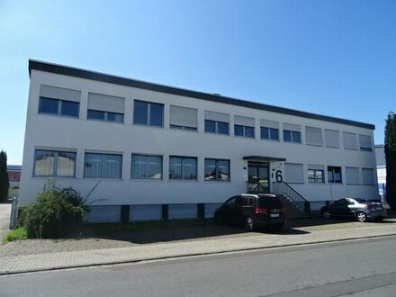610 m² Lagerhalle + 114 m² Bürofläche + 600 m² befestigte Freifläche in Dietzenbach zu vermieten