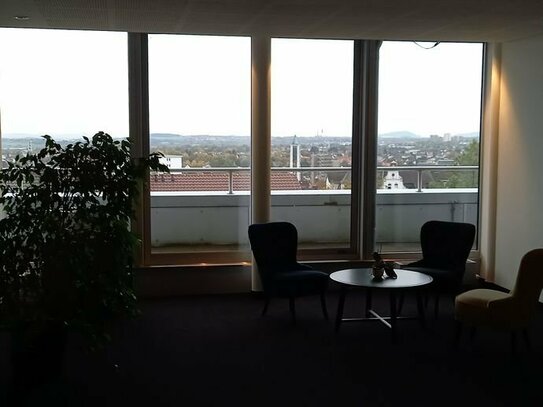 +++++ Sehr ansprechende und helle Bürofläche mit traumhaftem Ausblick über Kassel +++++