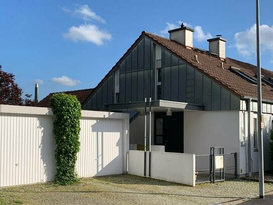 Außergewöhnliche Doppelhaushälfte in Schweinfurt/Deutschhof