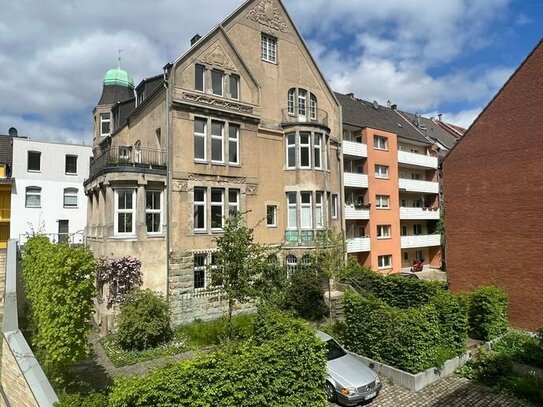 Charmante 3 Zimmer-Wohnung * ca. 146 m² * MG - Abteiberg! * Citylage * 1. OG * sofort frei *