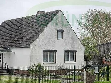 *Landarbeiter-Haus mit freiem Blick und weiterem Baufenster zu verkaufen!*