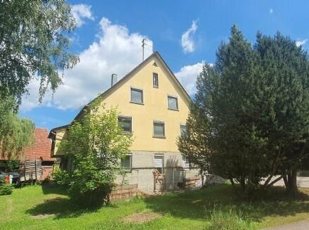 Mehrfamilienhaus mit Potential !!! Ideal Für Handwerker oder Grossfamilie