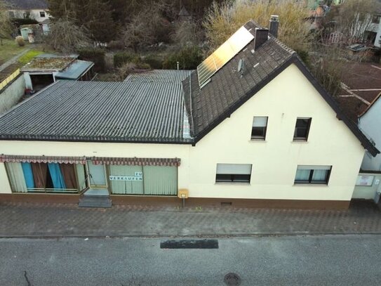 Großzügiges Wohnhaus mit PV-Anlage und XXL Garten!