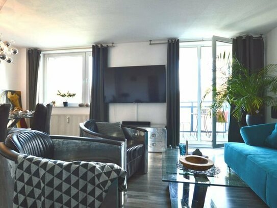 Hier werden Träume wahr - Neuwertige Maisonette-Wohnung mit zwei Balkonen!