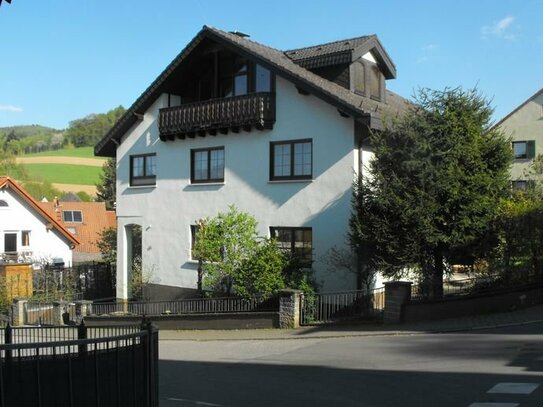 Schöne, helle 3 Zimmerwohnung mit Gartenanteil in Birkenau im Odenwald