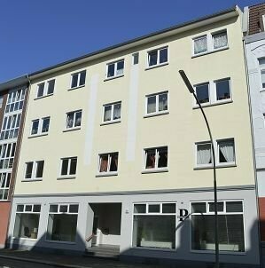 031/012 Ruhig und rückseitig gelegene 2 ZKB Erdgeschosswohnung (links hinten) - 031/012