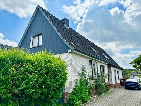 Charmantes Doppelhaus in ruhiger Wohngegend in Delingsdorf zu kaufen!