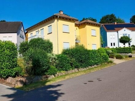 Mediteranes, neuwertiges Einfamilienhaus in Trassem