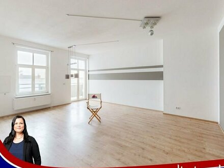 ***4-Zimmer * Balkon * DG * EBK***