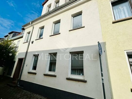 **Einfamilienhaus in der Zwenkauer Altstadt - sanierungsbedürftig**