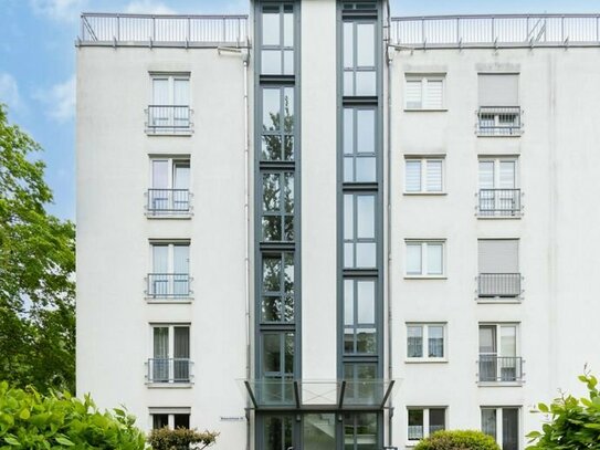 Attraktive Kapitalanlage // Vermietete 2-Raum-Wohnung mit Terrasse // Ideale Infrastruktur