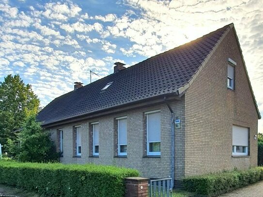 Großzügige Doppelhaushälfte zentral in Eversten mit Ausbaureserve zu verkaufen