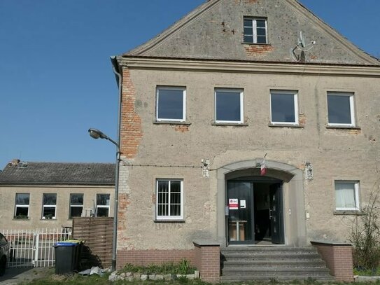 Mehrfamilienhaus mit vielen Möglichkeiten in ruhiger Lage