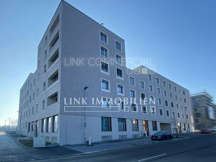/// Neubau in Leinfelden: Gewerbe-/ Bürofläche mit Aufzug, Parkett, Aussicht, E-Effizienz A+ ///