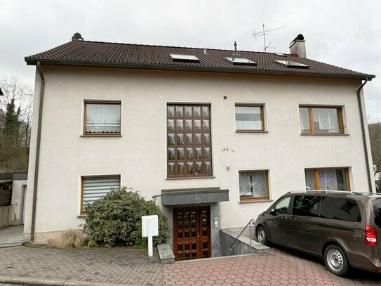 Top-gepflegte 2-Raum-Wohnung mit großer Terrasse