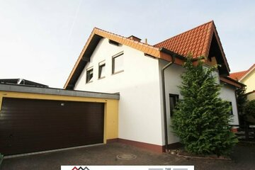 Feldrandlage und riesiges Grundstück mit 1253qm und 187qm Wohnfläche mit PV, Zisterne uvm.....