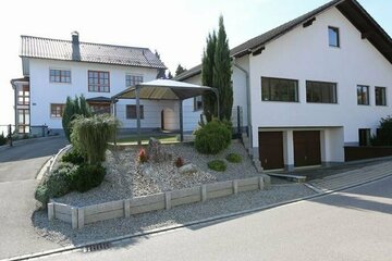 1-2 Familienhaus mit großem Nebengebäude und sagenhaftem Blick über das Isartal