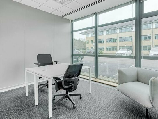 All-inclusive-Zugang zu professionellen Büroräumen für 2 Personen in Regus Bremen, Überseestadt