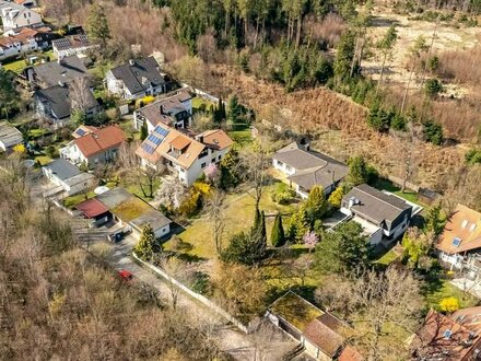 2830 m² großes Grundstück mit verwertbaren Altbeständen, in exklusiver Lage München-Waldperlach's!