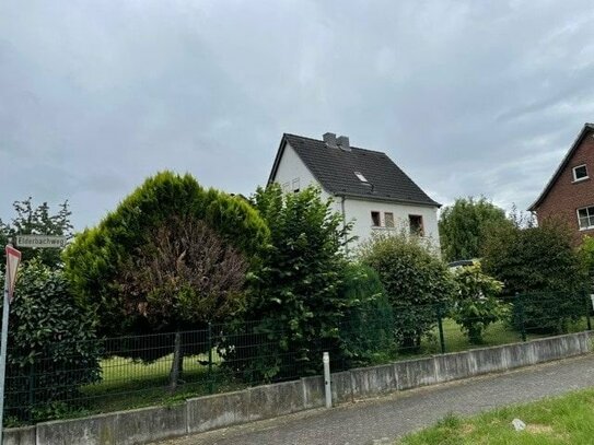 Handwerkerhaus in exponierter Lage von Erftstadt zu verkaufen