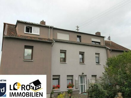 6-Familienhaus mit Baugrundstück in Friedrichsthal zu verkaufen