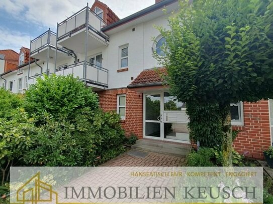 Preis deutlich gesenkt - TOP-3-Zimmer-Wohnung in zentraler Wohnanlage "Hohe Leuchte" mit Balkon, Wintergarten & neuer H…