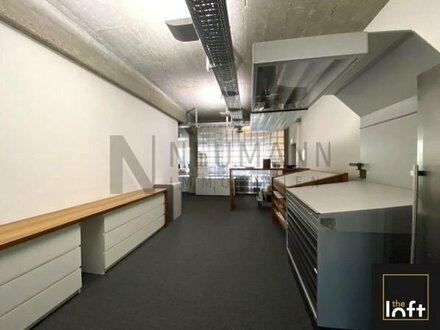 Moderne und helle Bürofläche im Bürokomplex the Loft