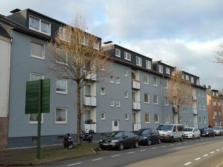 Mehrfamilienhaus mit 19 Wohnungen