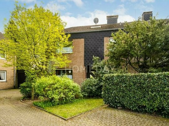 Charmante Doppelhaushälfte mit Garten, Terrasse, Garage und Kamin in ruhiger Lage